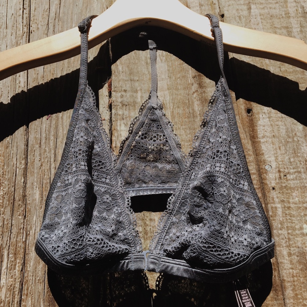 Victoria’s Secret padless bralette